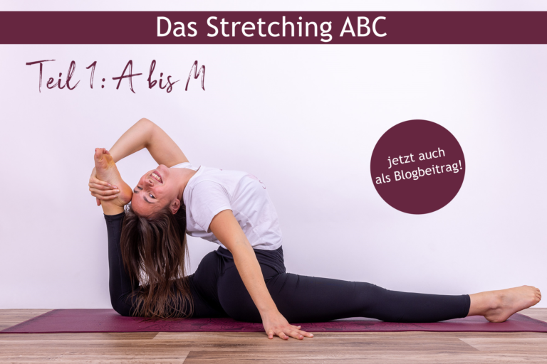 Steffi in einem Frontsplit mit abgewinkeltem hinteren Bein